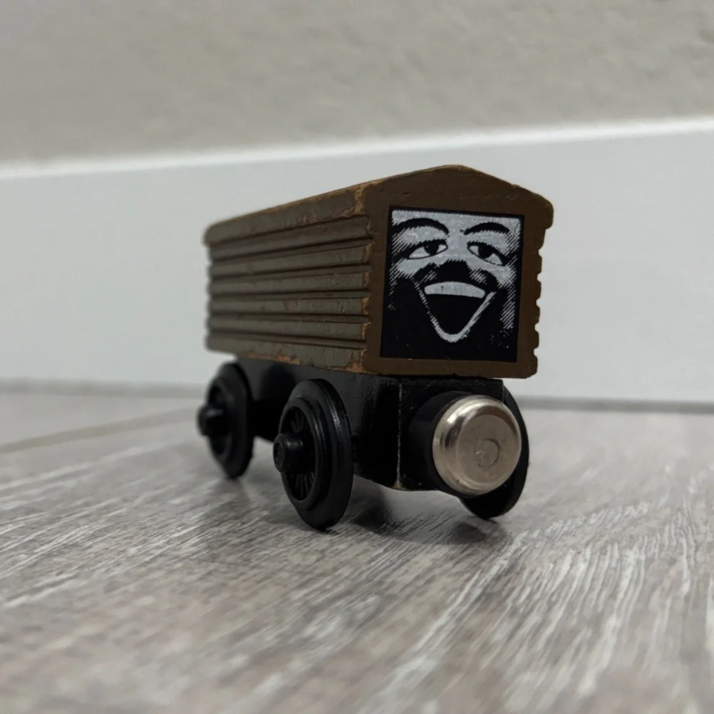 Wooden Troublesome Truck Brakevan - White Face! Thomas & Friends